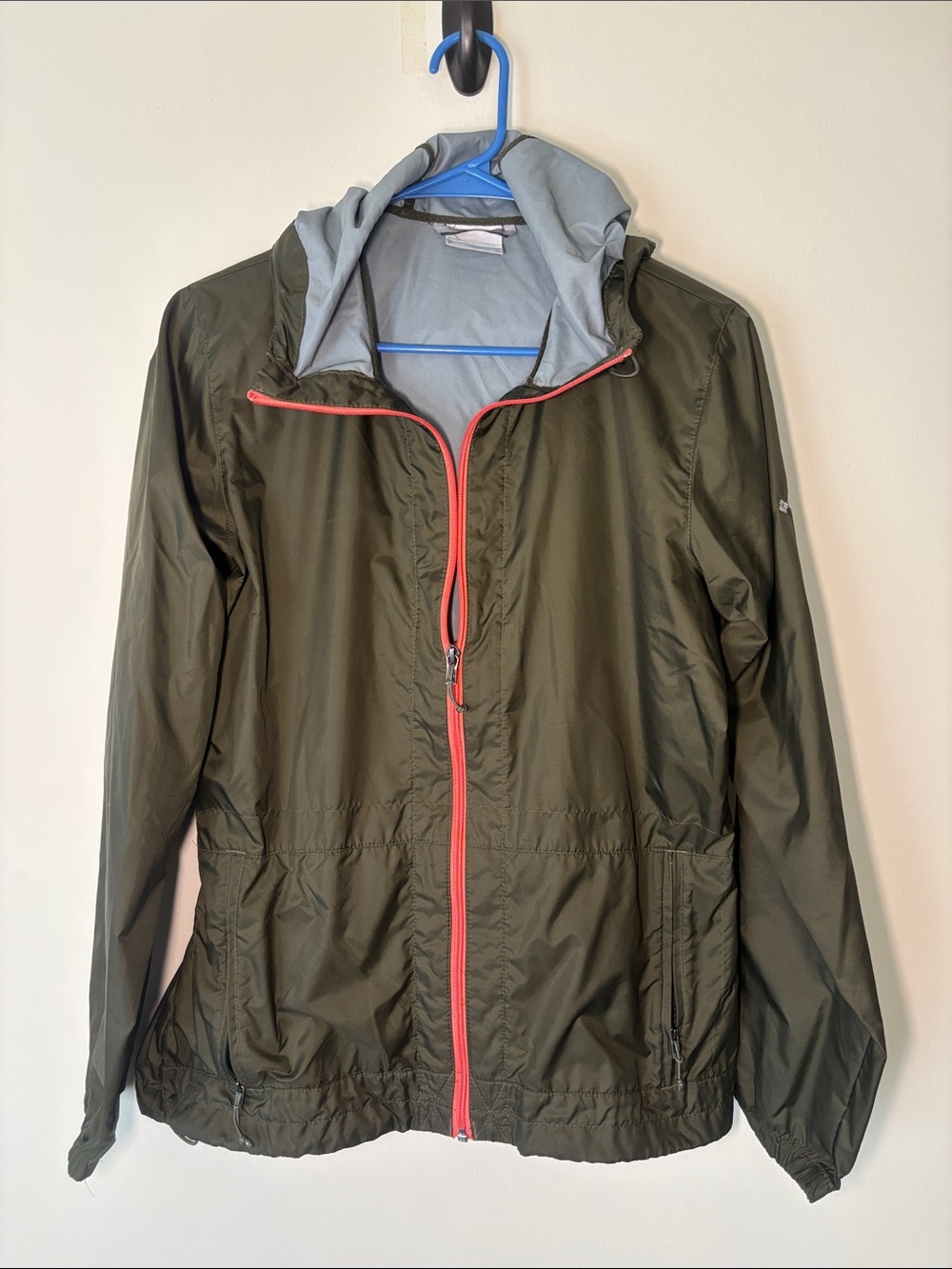 Columbia Olive Green Windbreaker with Coral Zip